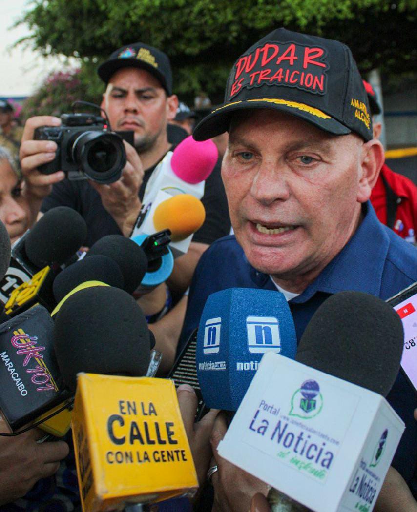 “Di Martino: “El país respira conciliación, la gente quiere trabajar en paz sin guarimbas”