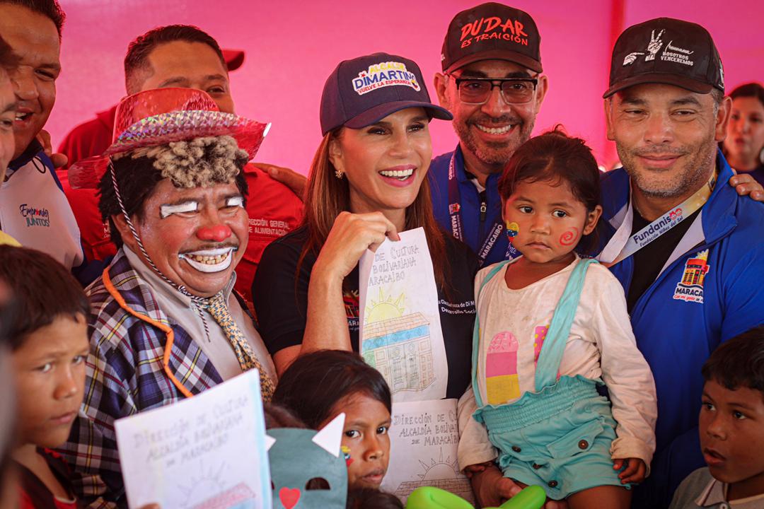 Alcaldía entrega 150 ayudas humanas en Jornada integral en San Isidro
