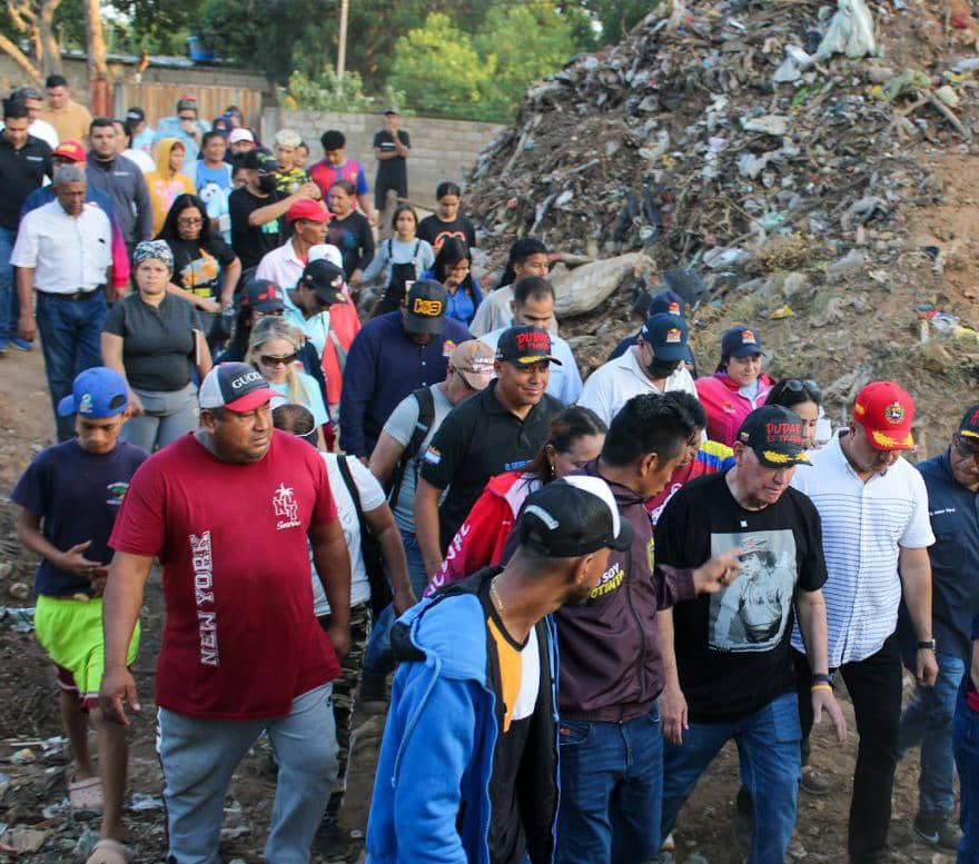 Alcaldía de Maracaibo ha retirado más de 2 mil toneladas de desechos de cañada en “Manuelita Sáenz”