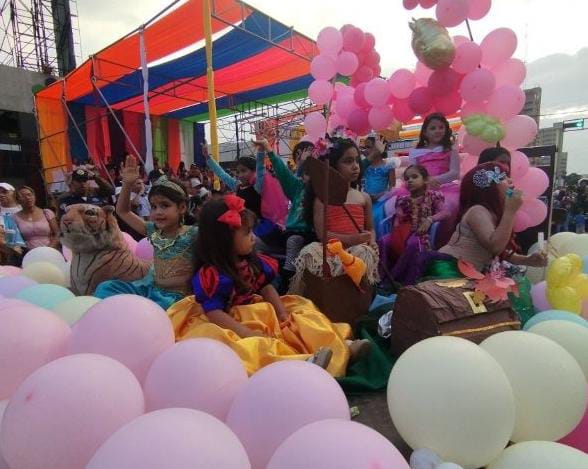 Hoy desfile de Carnaval en la Avenida Libertador de Maracaibo