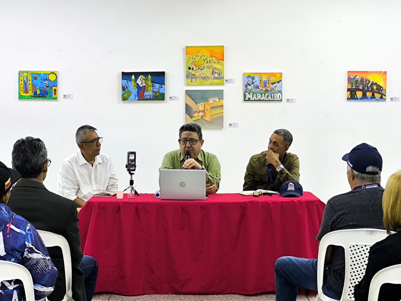 Realizaron conversatorio «Angostura, más que un Discurso»