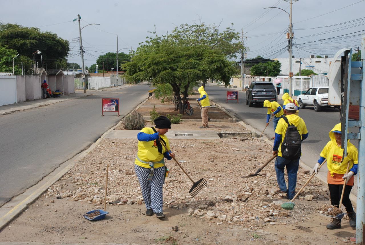 Corredor vial La Rotaria-Modines fue saneado por Alcaldía de Maracaibo