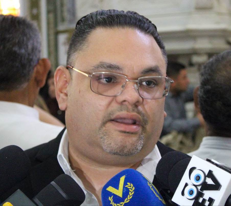 “Pelón” Aguirre: “Mi padre dejó el tema inédito ‘Dormido entre tus brazos»