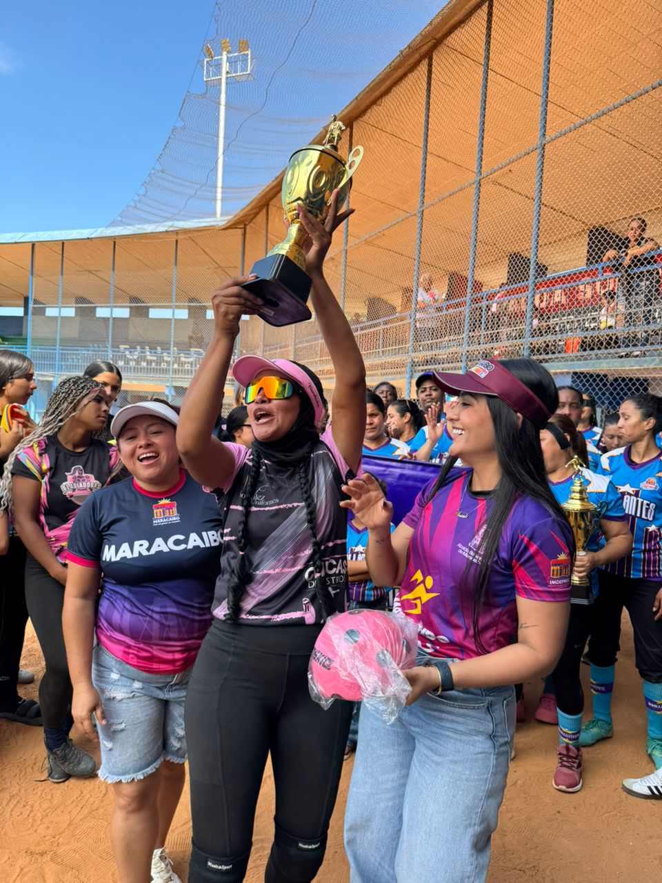 Brillantes del Zulia y Chicas de Astros dominaron la Copa «Imdeprec» de kickingbol