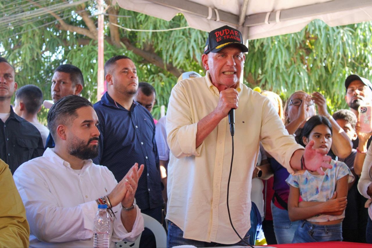 Di Martino en inauguración de Sala de Autogobierno: “Aquí está la expresión más genuina de nuestro presidente Nicolás Maduro”