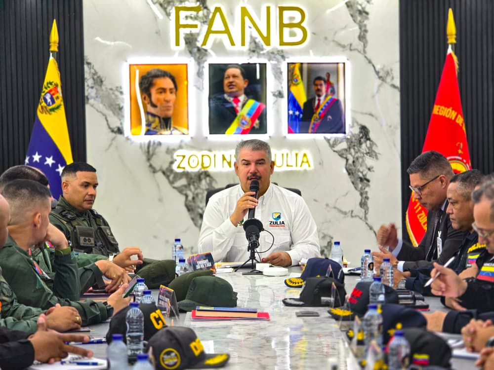 Gobernador Luis Caldera afina detalles del Operativo Semana Santa Segura 2026