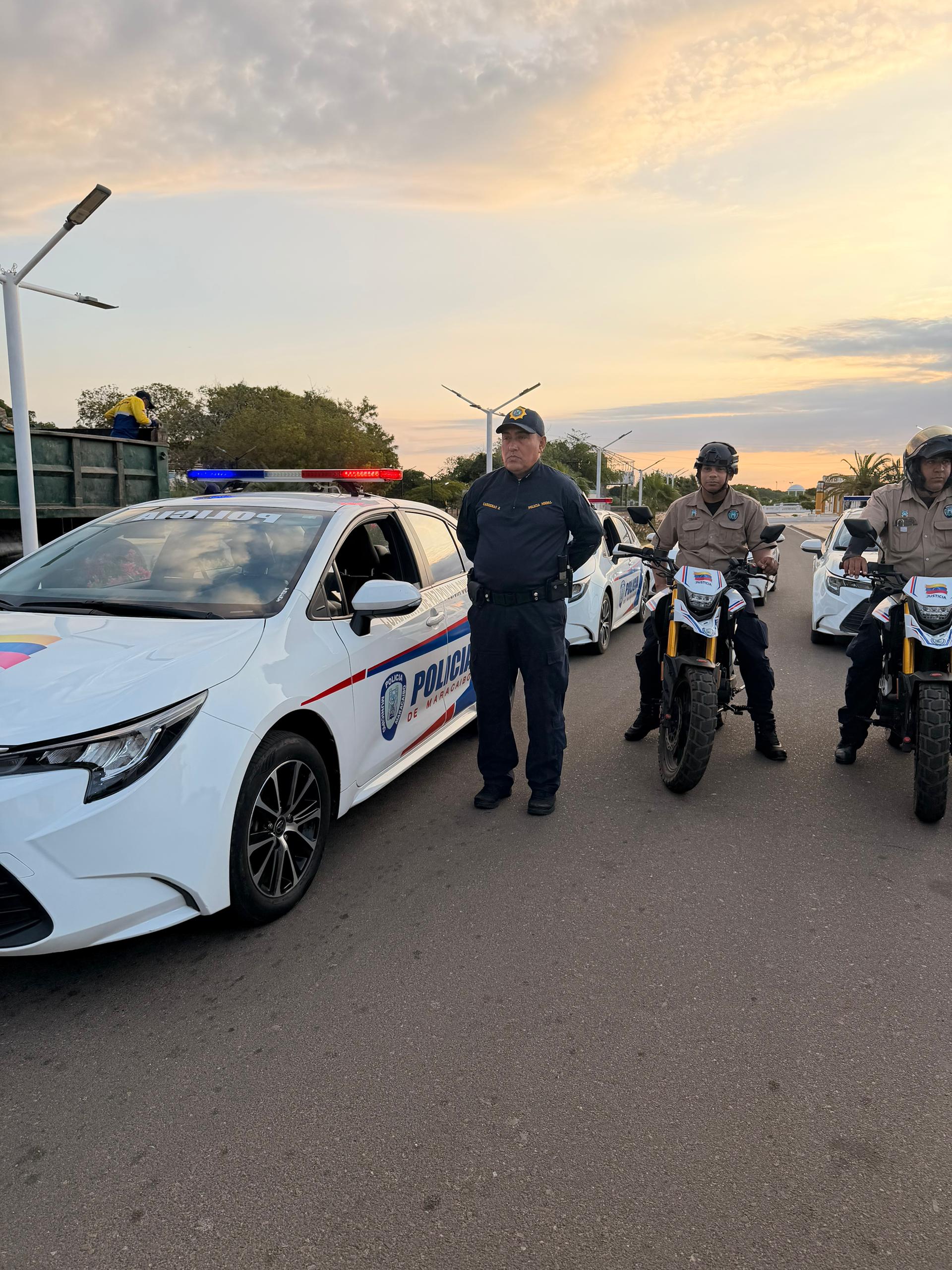 Supervisan a carretilleros y vertederos ilegales de basura en el Parque La Marina