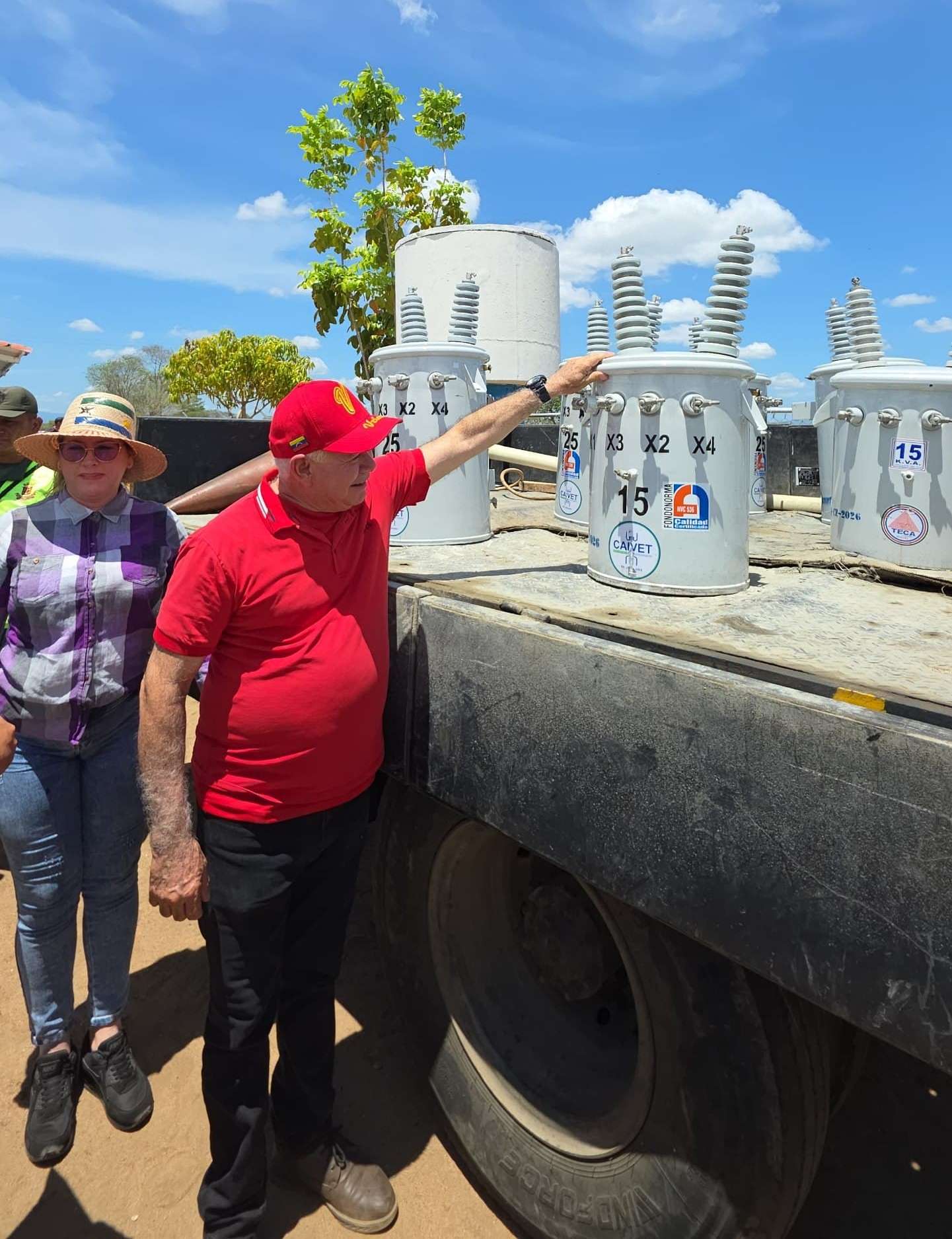 “En Mara avanzamos unidos”: Alcalde Labarca en entrega de transformadores a comunidades del eje Guasare