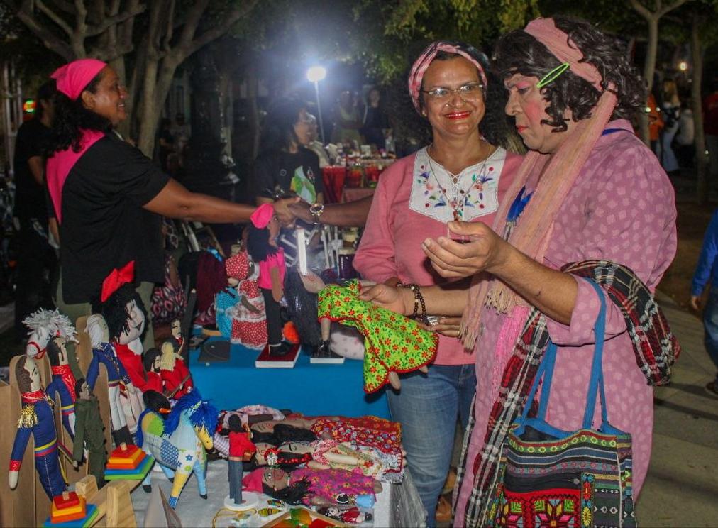Vive la Retreta llenó de gaita y alegría al boulevard de Santa Lucía