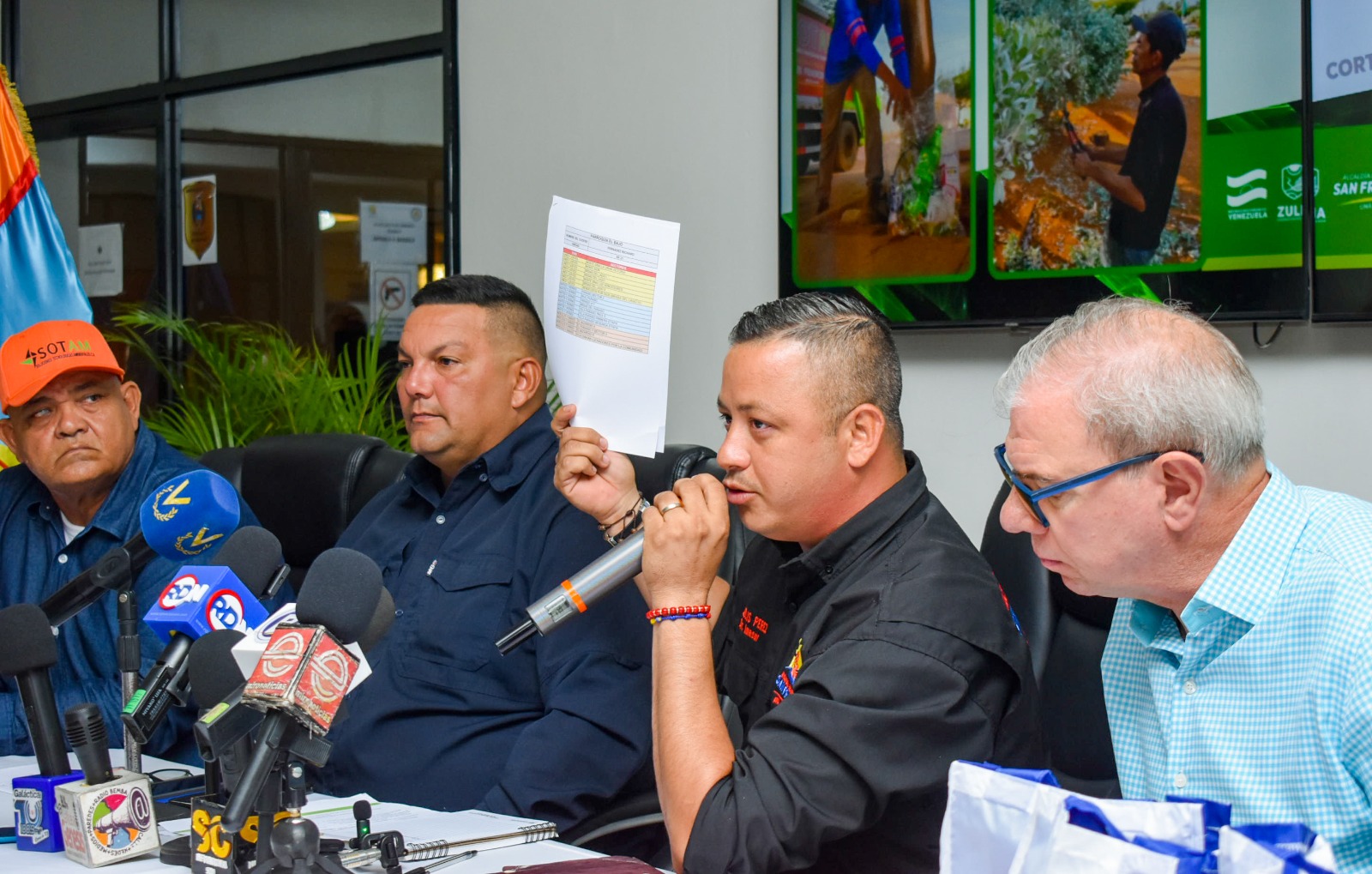 Comerciantes de San Francisco podrán regularizarse tras exoneración de deuda de aseo urbano