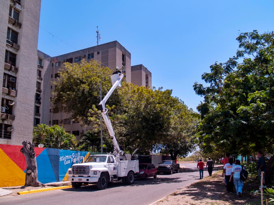 Gobernación del Zulia inicia rehabilitación del sistema eléctrico y luminarias en Ciudadela Faría