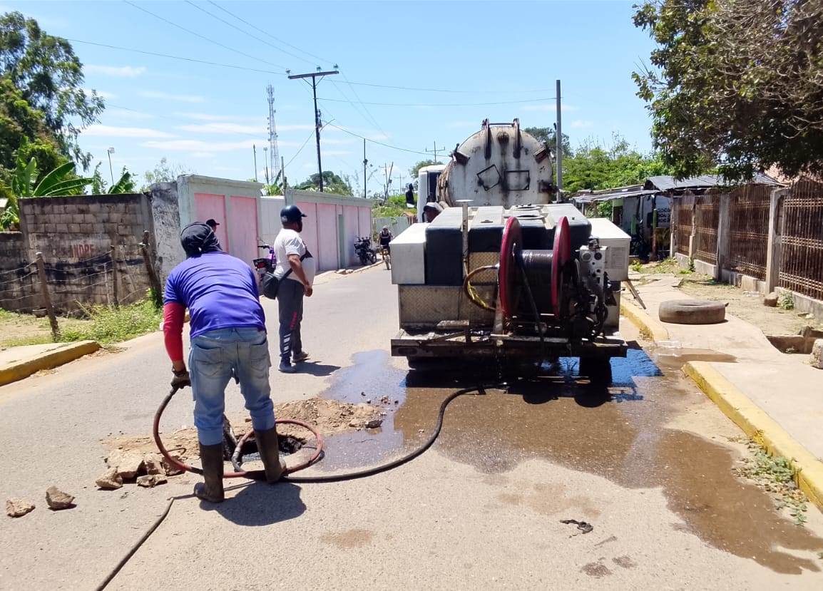 Plan de Atención a las Aguas Servidas avanza en Mara con trabajos en Carrasquero y San Rafael de El Moján