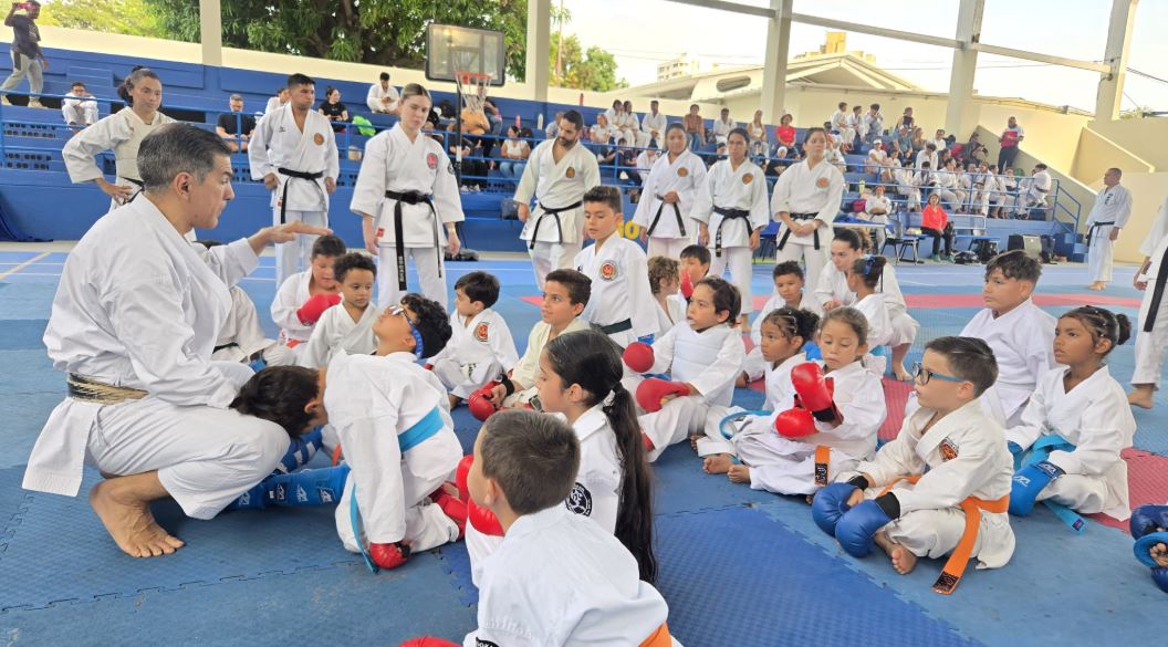 Seminario «Raíces» reafirma el legado del Karate-Do en el Zulia