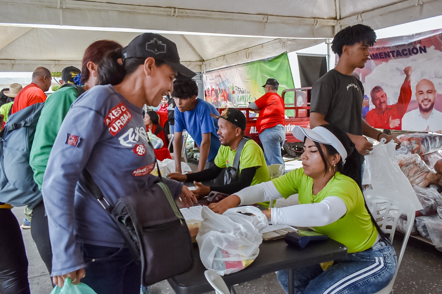 Campo Soberano atiende a más de 1.500 personas de la comuna Guaicaipuro Renace en municipio San Francisco