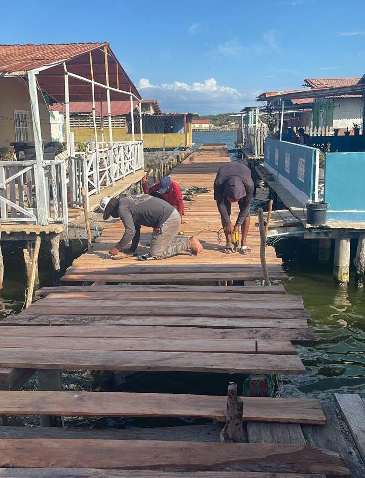 Avanza  en un 40% rehabilitación en los Palafitos de Santa Rosa de Agua