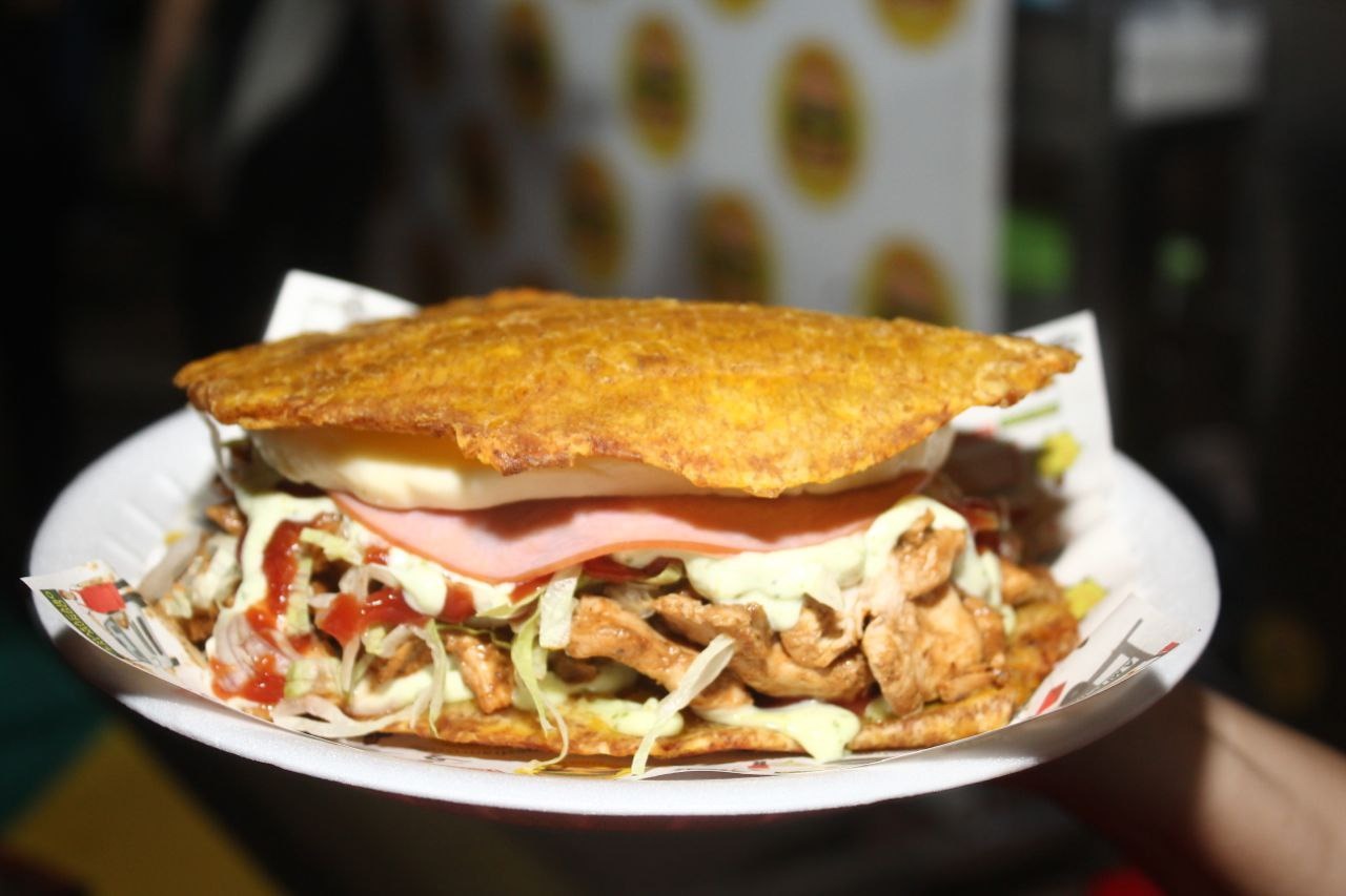 ¡14 establecimientos ya están inscritos en el concurso del mejor patacón de Maracaibo! ¿Cuál es el tuyo?