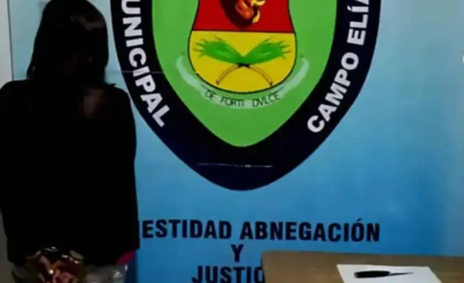 Presa mujer por atacar a puñaladas a su hijo de cuatro años