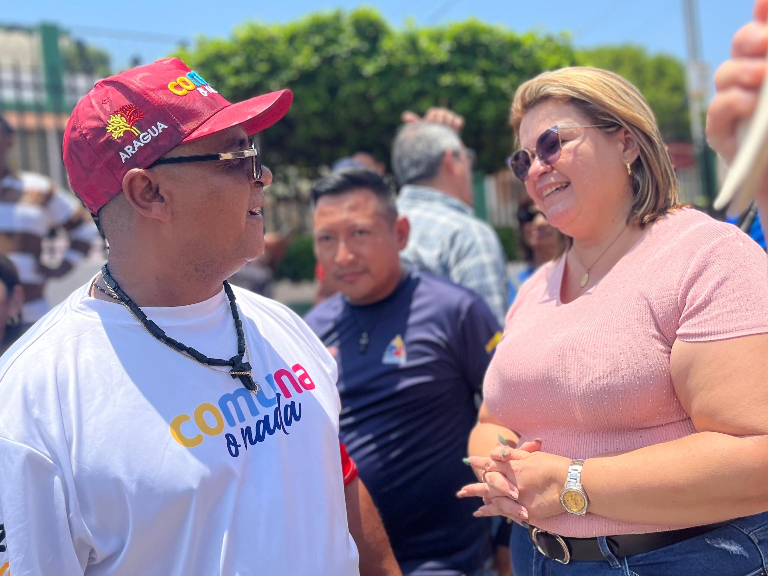 Dessiree Fernández acompaña jornada comunal en la parroquia Chiquinquirá