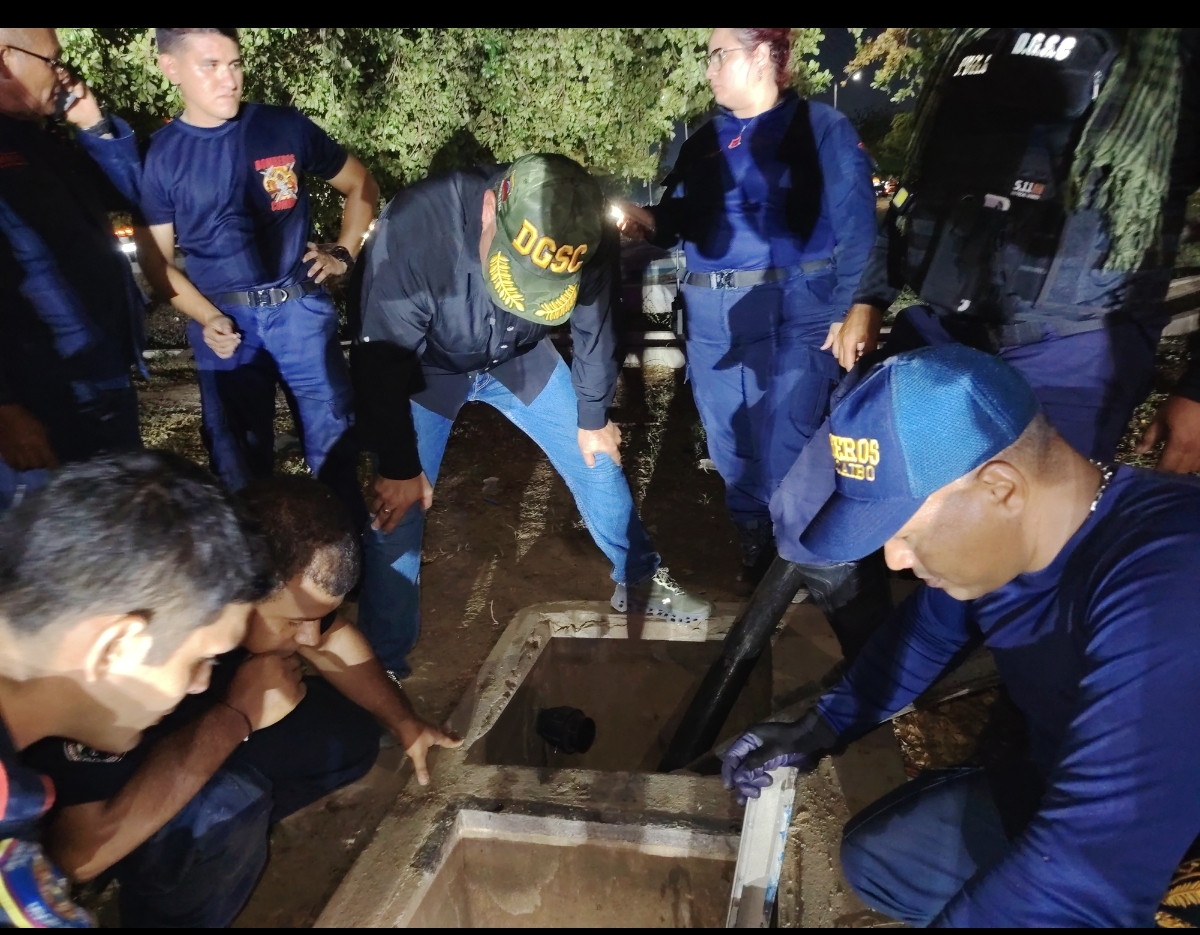 Alcaldía de Maracaibo lideró operativo de rescate de un cuerpo encontrado en un tanque de agua