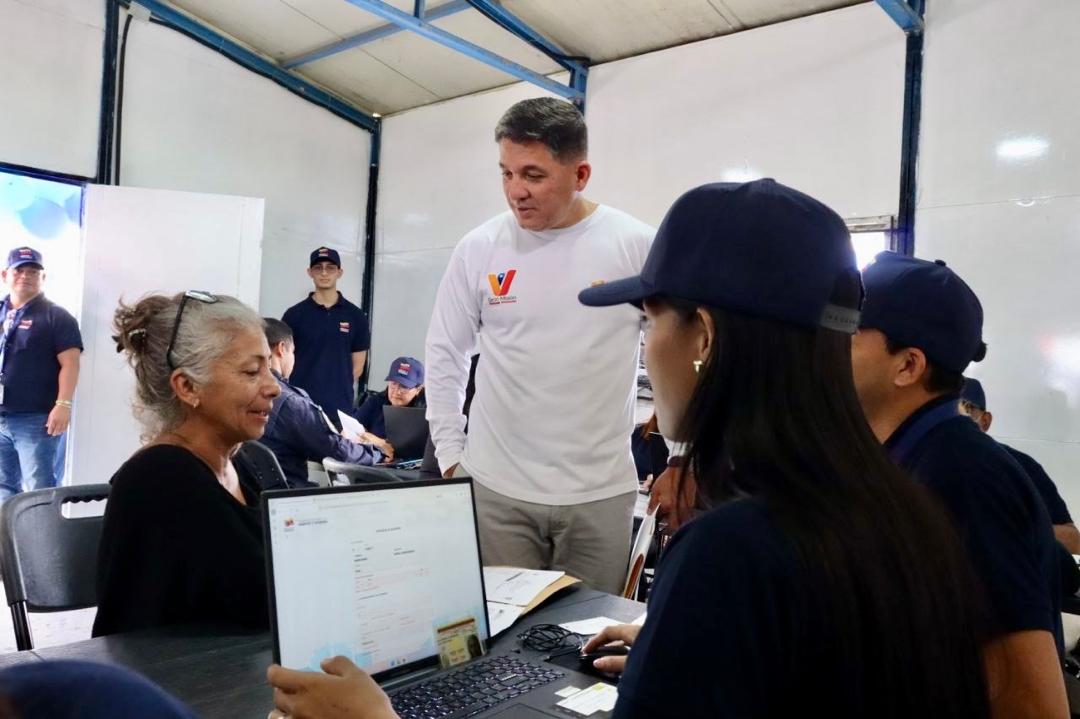Ministro Márquez: «El Ministerio de Vivienda va a la calle para agilizar trámites»