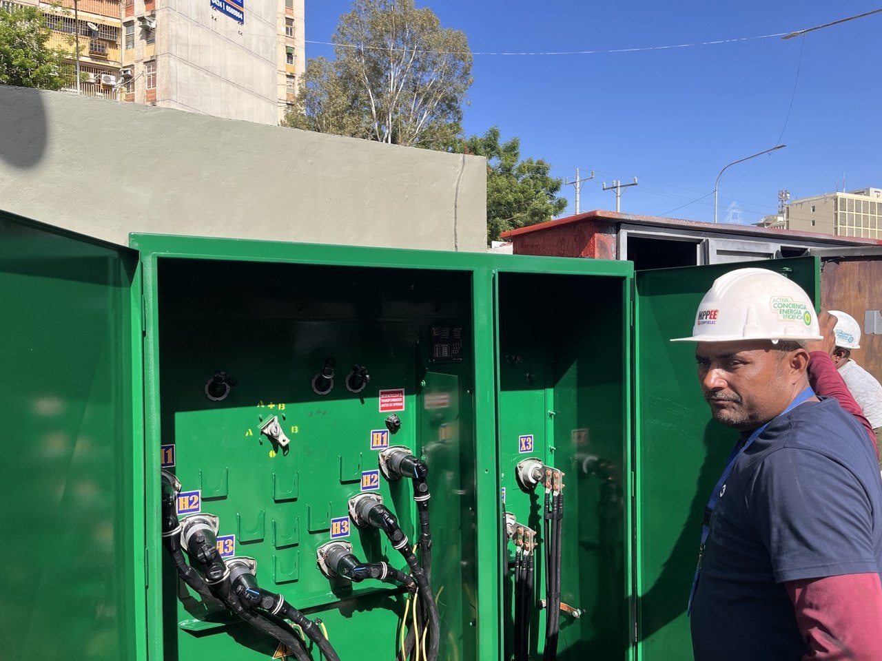 Restablecido el servicio eléctrico en Ciudad Chinita