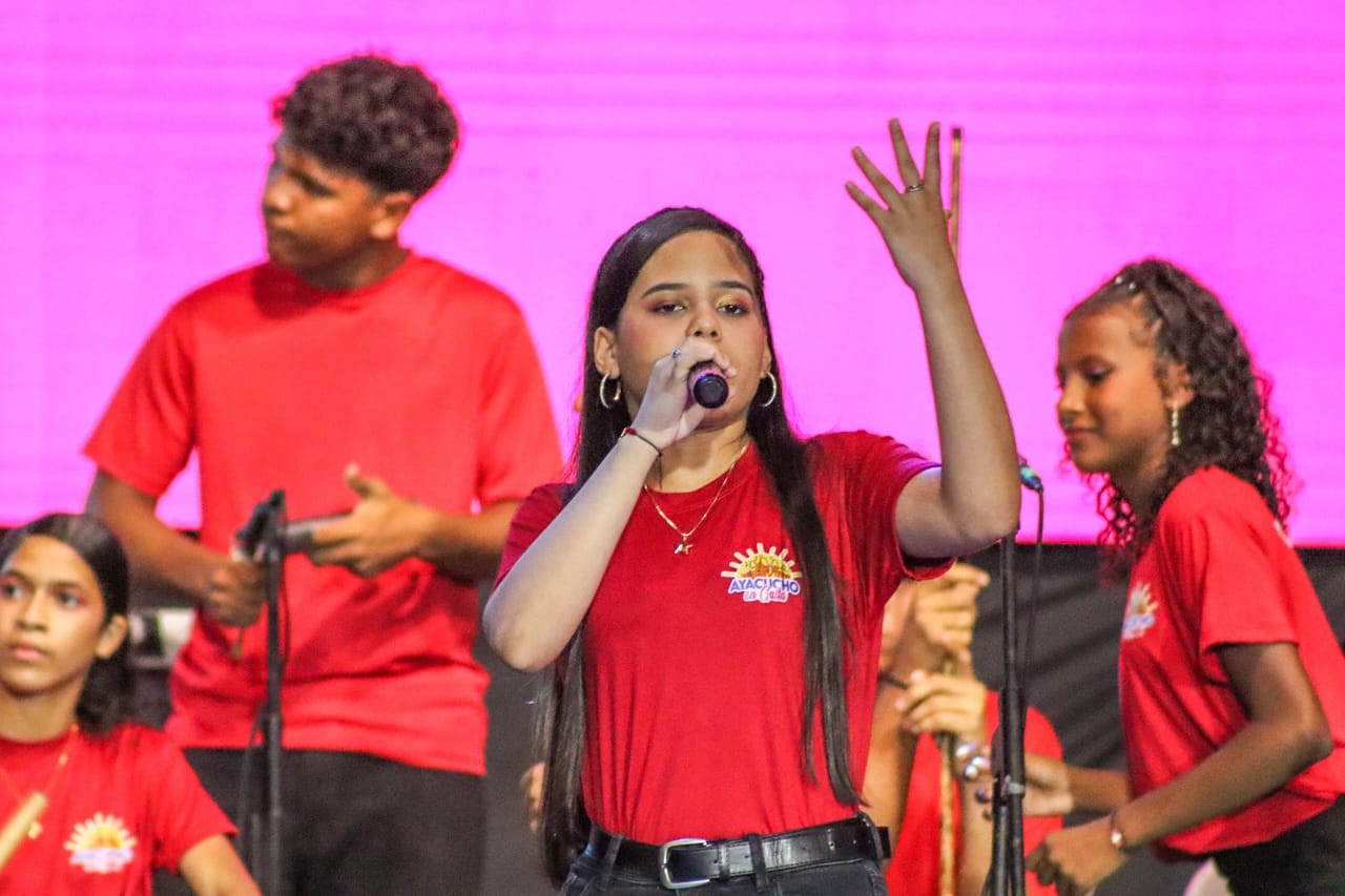 Alcalde Di Martino: «Festival infantil-juvenil de gaitas refleja el amor por Maracaibo»