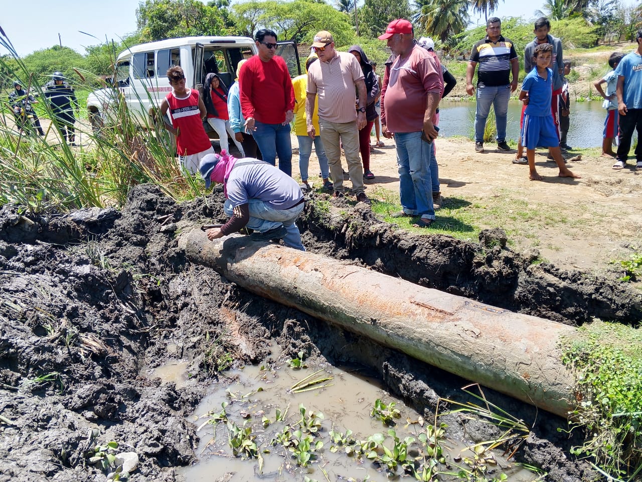 Alcaldía de Mara e Hidroven ejecutan reparaciones en tubería matriz para optimizar servicio de agua en San Rafael