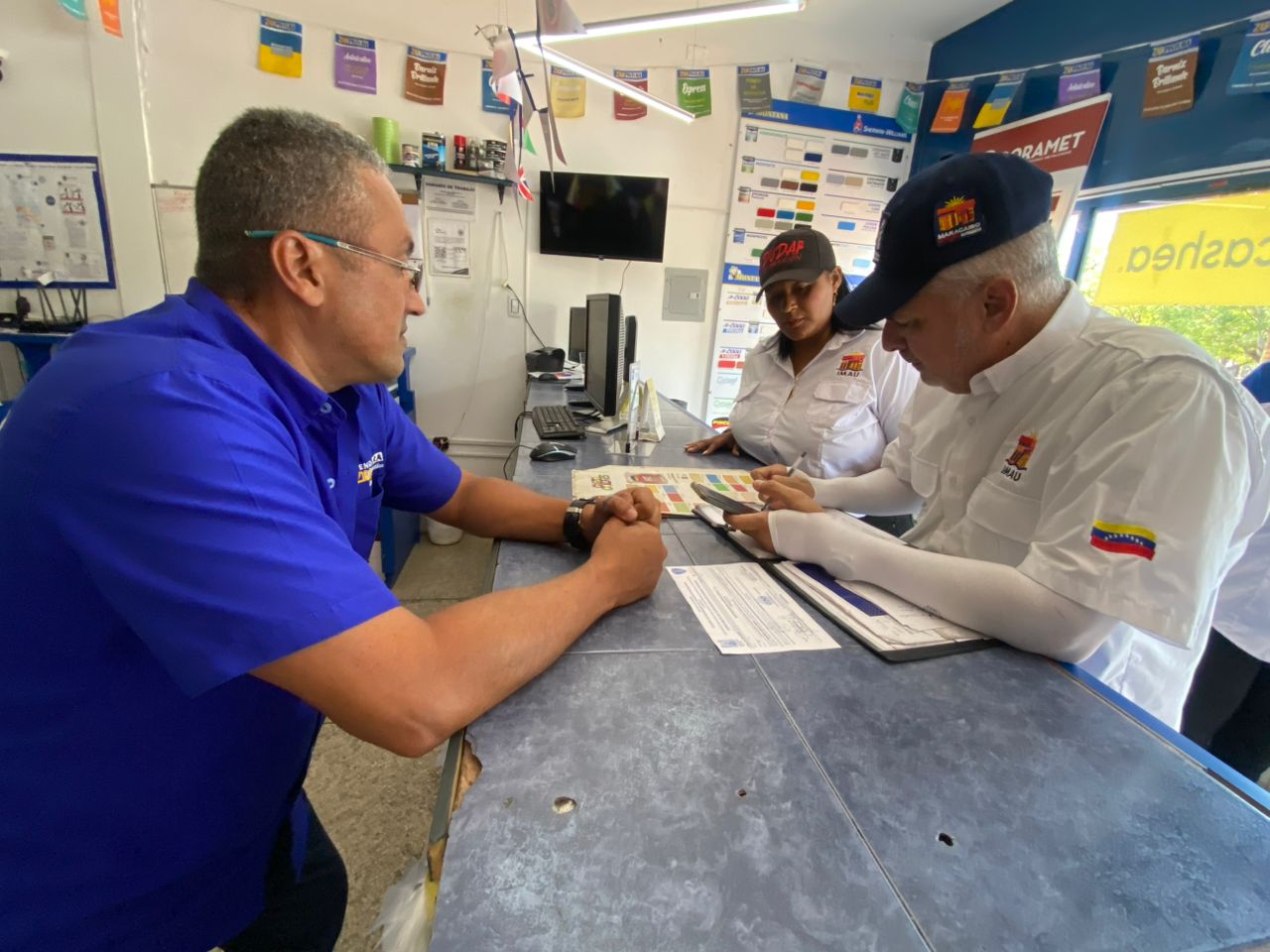 IMAU inspeccionó comercios de la Curva de Molina para verificar el servicio de recolección de desechos