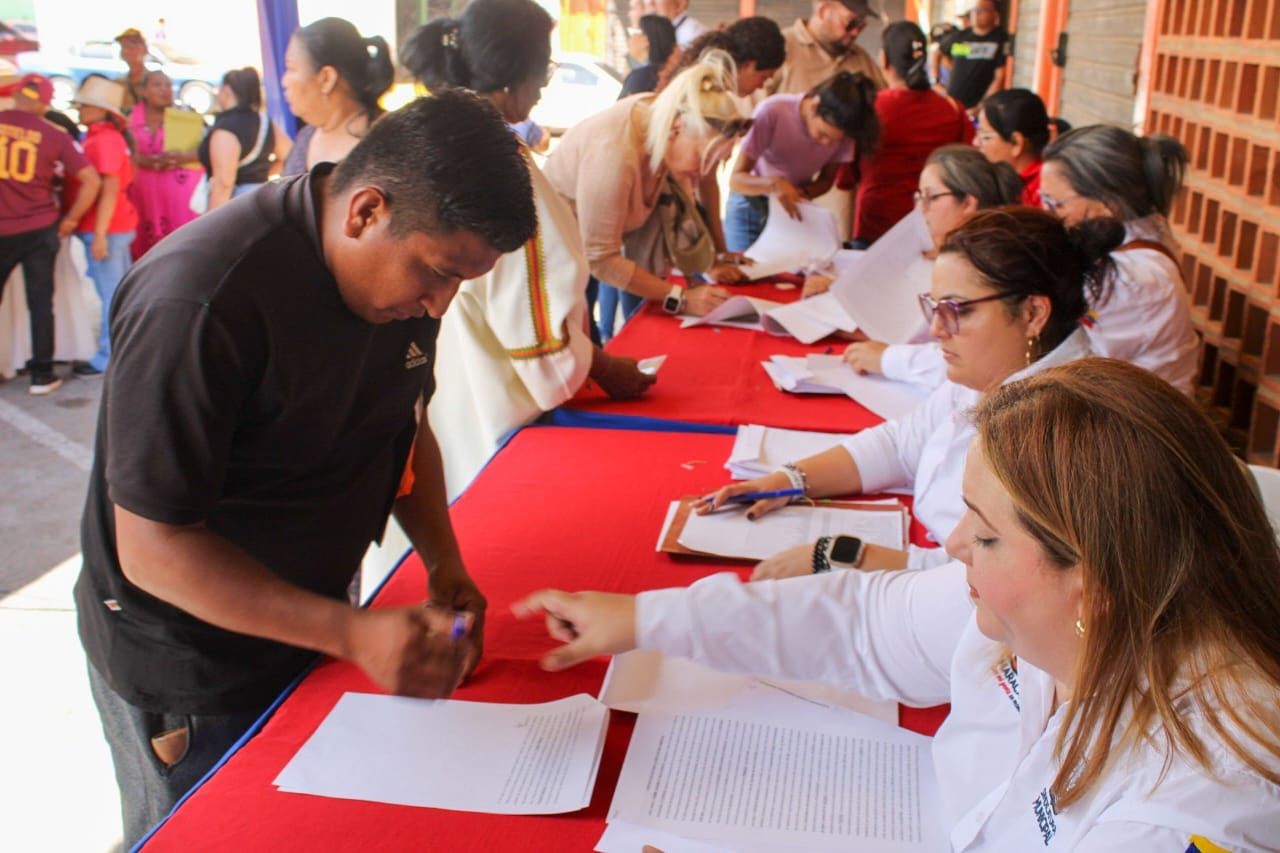 Centro Comercial Simón Bolívar reabrirá sus locales en Maracaibo
