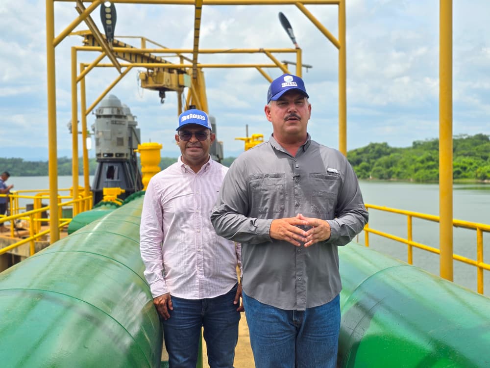 Inspeccionan embalse Burro Negro e incorporanquinto equipo para producir 350 litros de agua por segundo