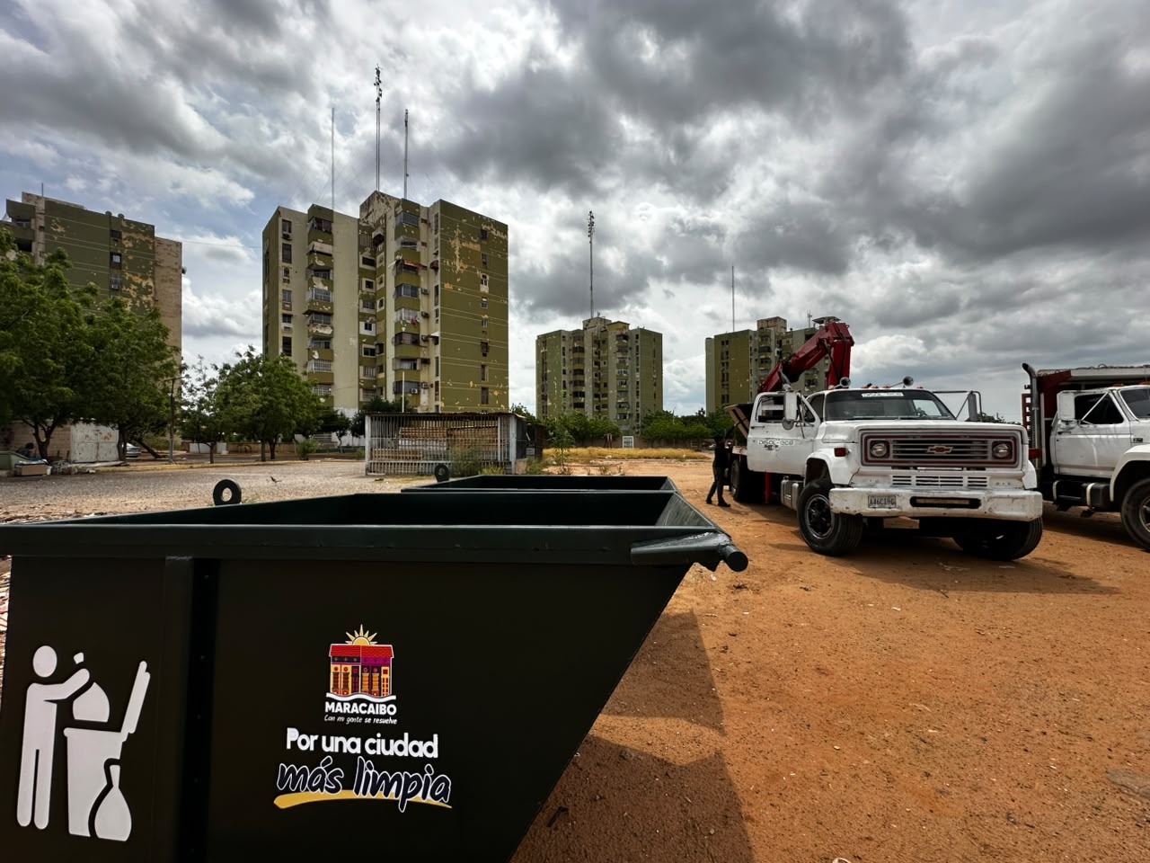 Marabinos: “Contenedores ayudan a tener más orden y limpieza de la ciudad”