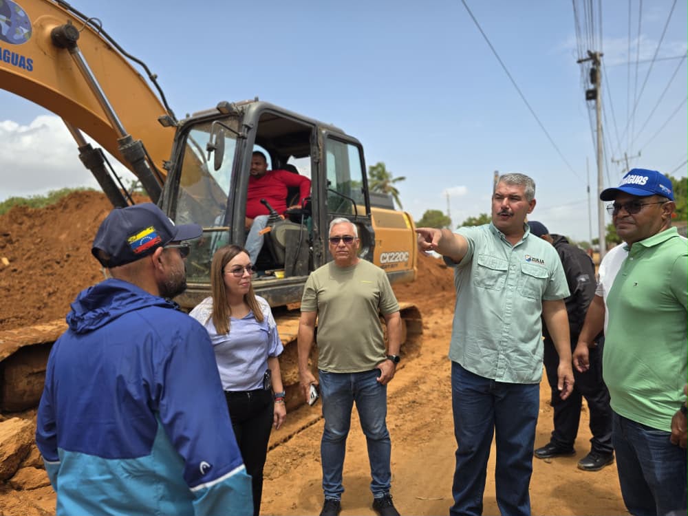 Gobernación del Zulia inicia sustitución de colector de aguas servidas en el oeste de Maracaibo