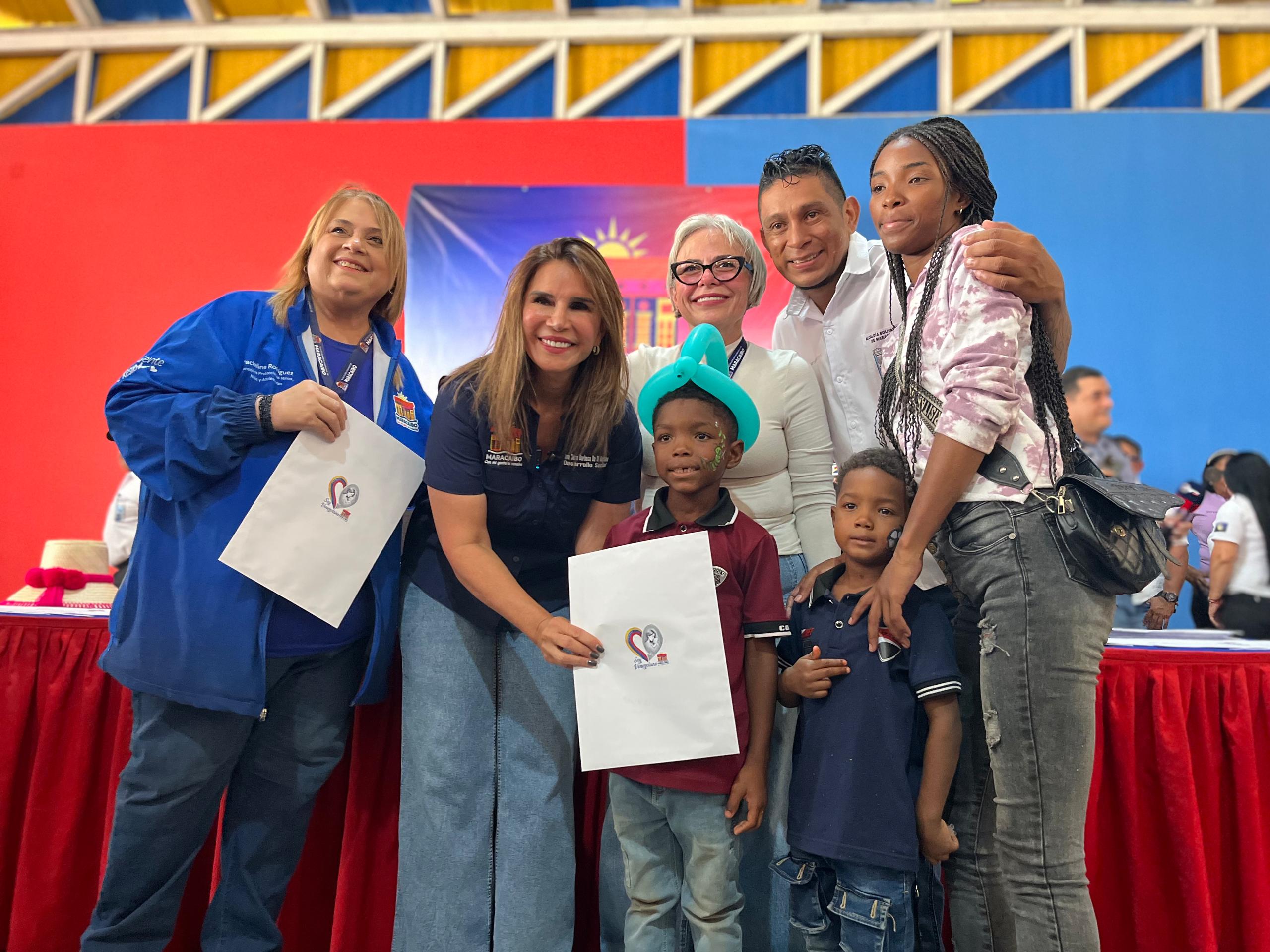 Ana Clara de Di Martino: «La Alcaldía de Maracaibo garantiza el derecho a la identidad de nuestros niños»