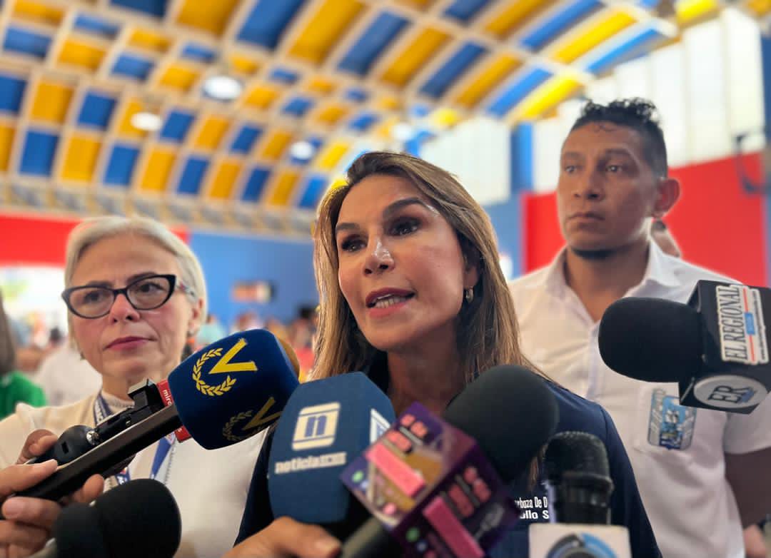 Más de 1.500 familias damnificadas han recibido atención en el Terminal de Pasajeros