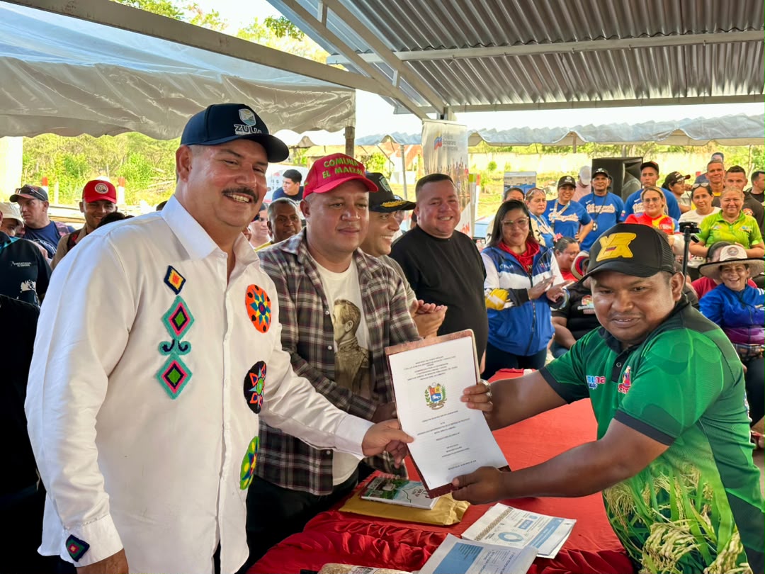 Gobierno nacional y Gobernación del Zulia anuncian financiamiento para 32 comunas y circuitos comunales