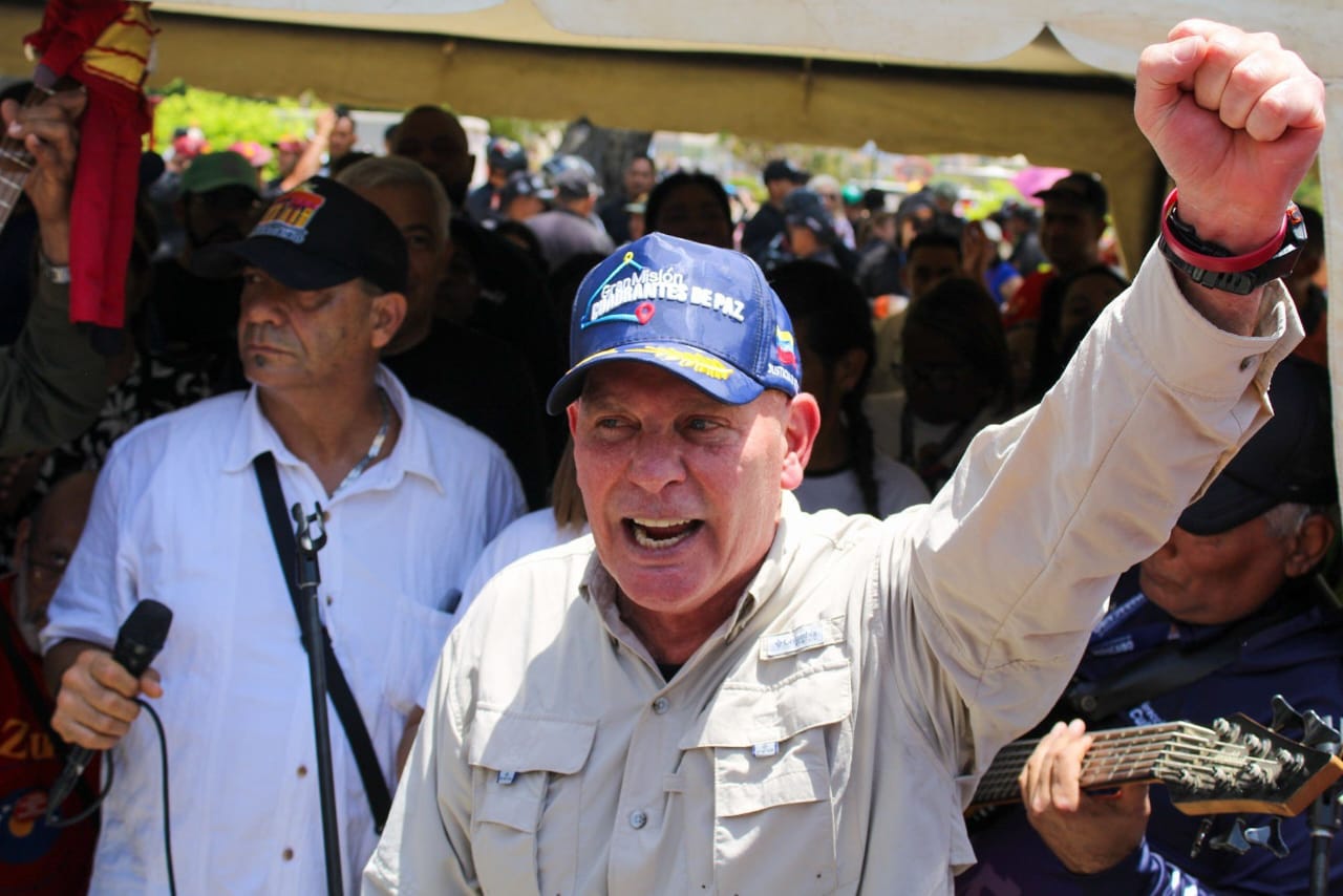 Alcalde Di Martino: “El pueblo unido exige justicia por el presidente Maduro y Cilia Flores”