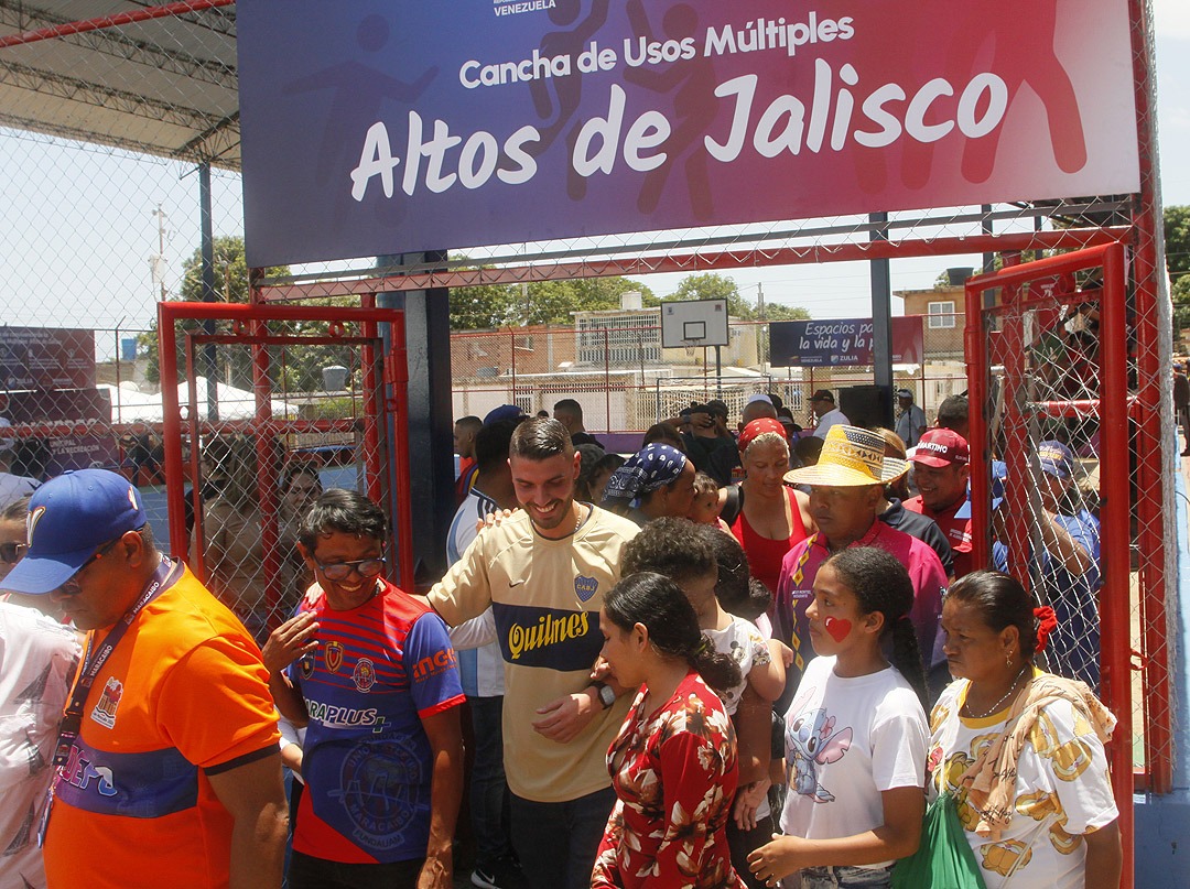 Alcaldía de Maracaibo reinaugura la cancha Altos de Jalisco