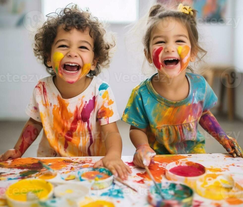Donde sonríe un niño, florece la esperanza ¡Feliz Día les desea Comunidad Activa Noticias!
