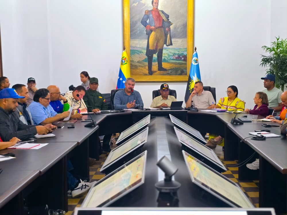 Reunión del Estado Mayor de los Servicios realizó balance del sistema eléctrico, agua, gas y transporte del Zulia