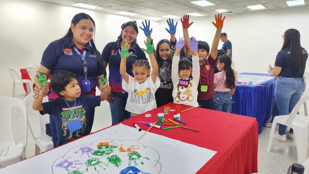 Alcaldía de Maracaibo lleva a los niños a jugar con ¡Disfrutemos la Caja Mágica!