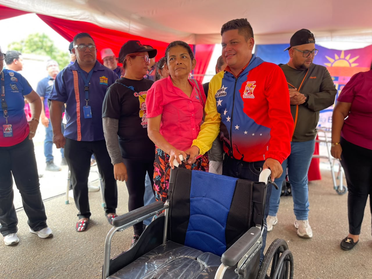 En Venancio Pulgar se entregaron más de 70 ayudas técnicas en Jornada Integral de la Alcaldía marabina