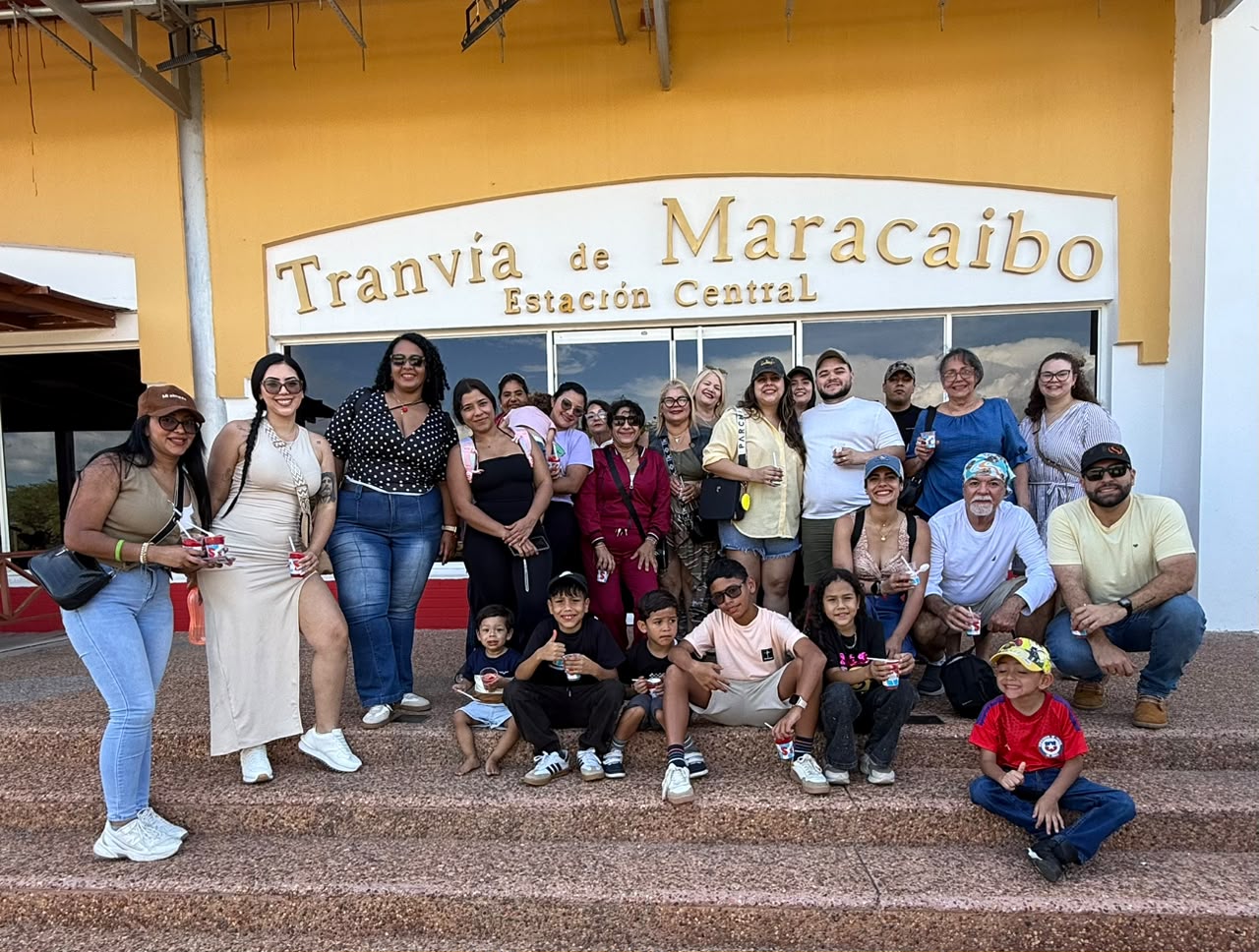 Tranvía de Maracaibo realizó recorrido turístico por los palafitos de Santa Rosa de Agua