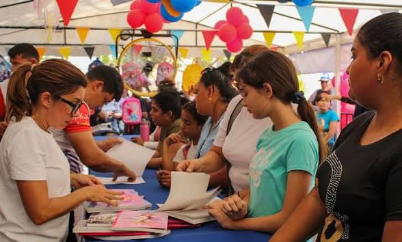 Ferias Escolares llegan al Mercado Popular y de emprendedores de la Alcaldía de Maracaibo