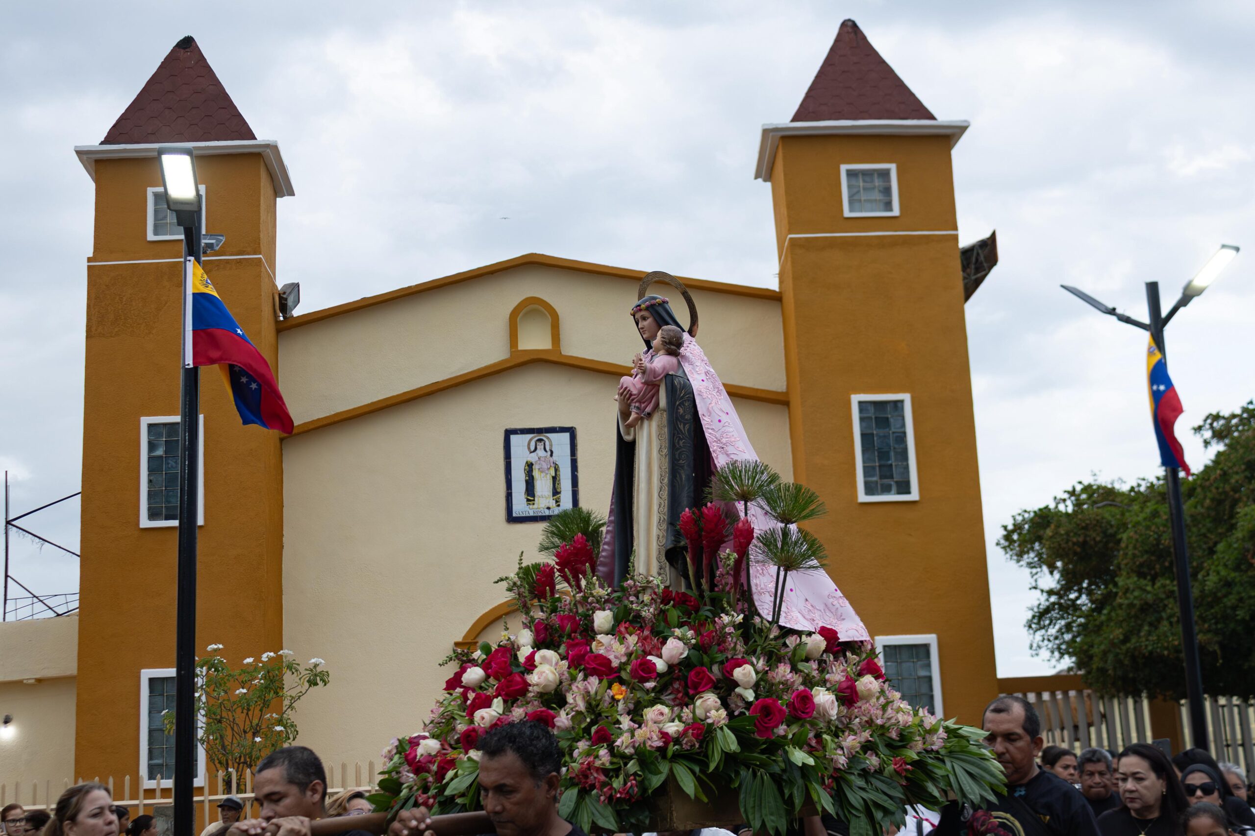 Santa Rosa de Agua celebró sus fiestas patronales con el respaldo de la Alcaldía de Maracaibo