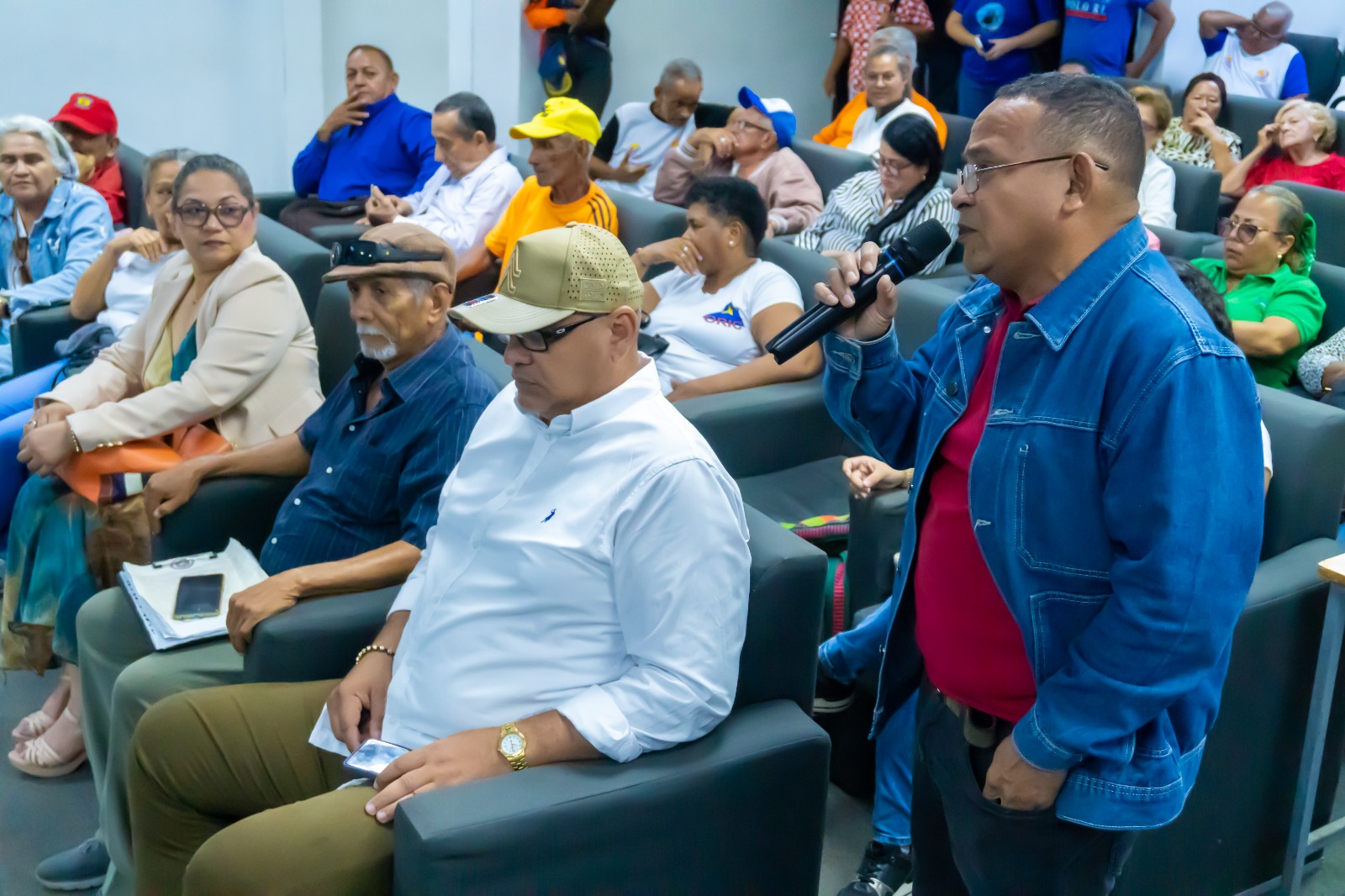 Alcaldía de San Francisco imparte taller educativo por el bicentenario del Congreso Anfictiónico de Panamá