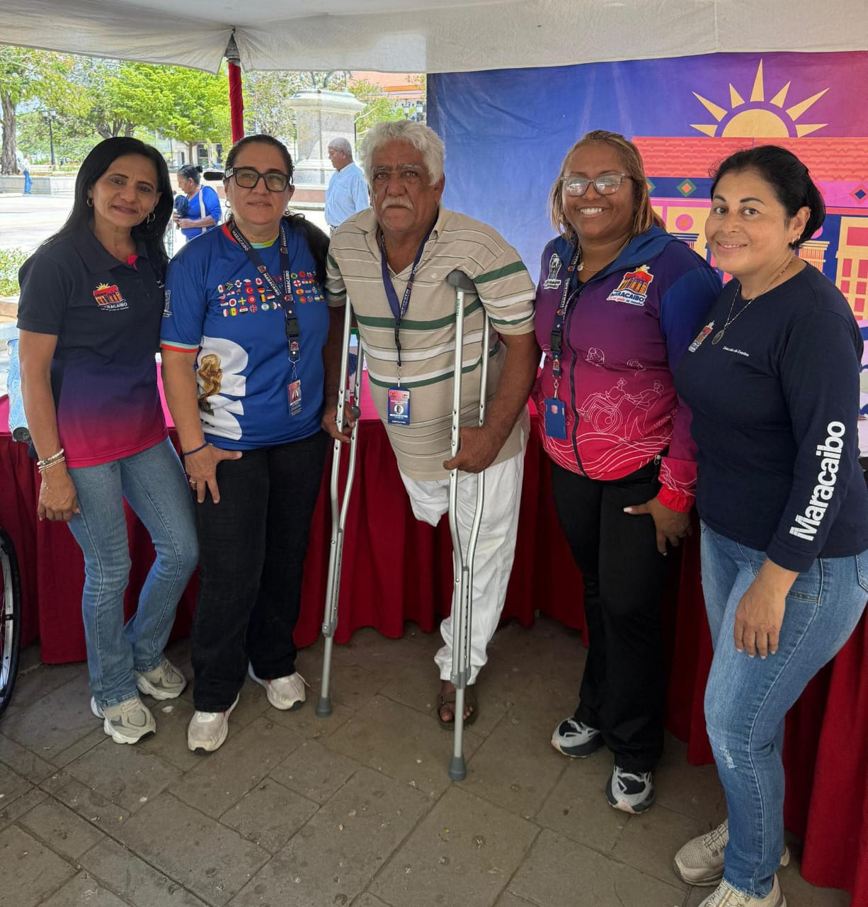 Alcaldía de Maracaibo realizó jornada de salud y mercados para trabajadores municipales