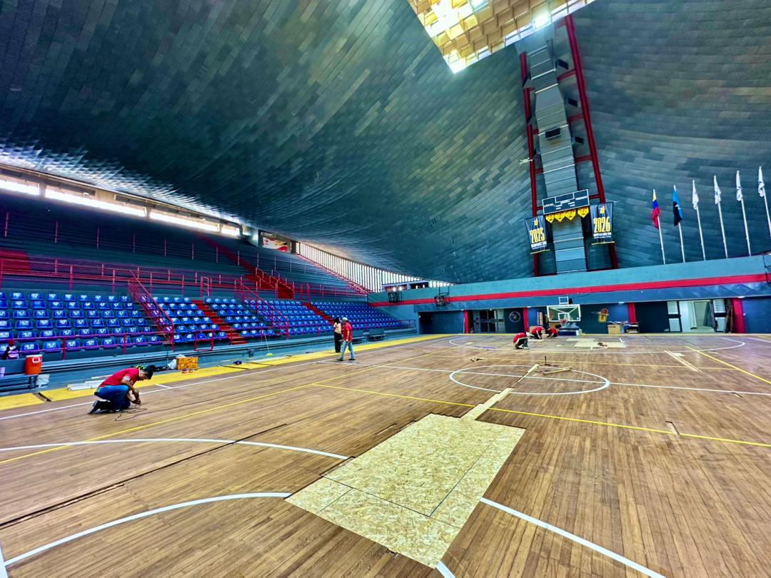 Instalan nuevos equipos de climatización en el gimnasio Pedro Elías Belisario Aponte de Maracaibo