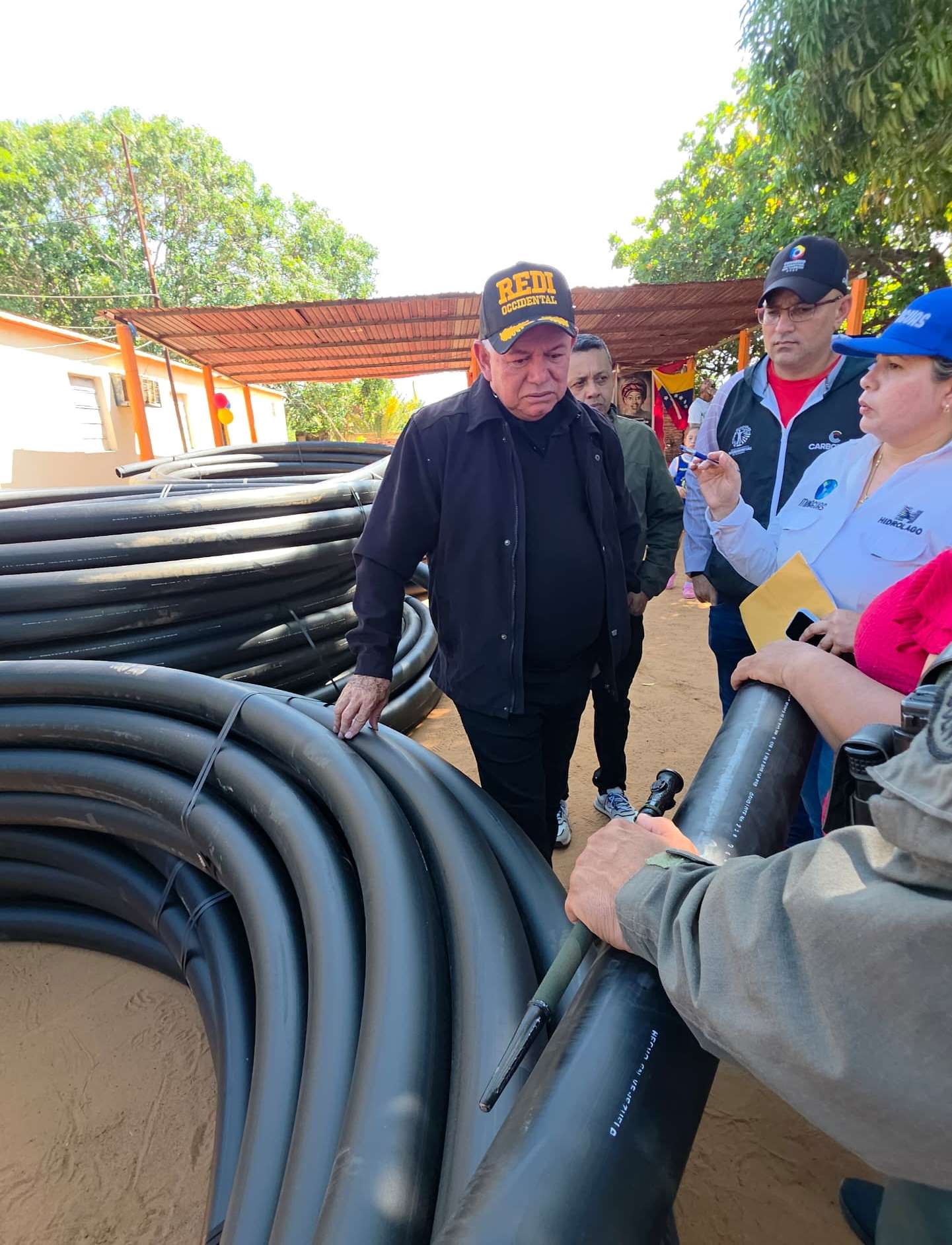 Entregan 1,2 kilómetros de tubería para mejorar suministro de agua en Las Parcelas de Mara