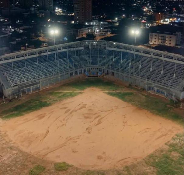 Con éxito se ejecutó prueba de luminarias en el estadio Alejandro Borges