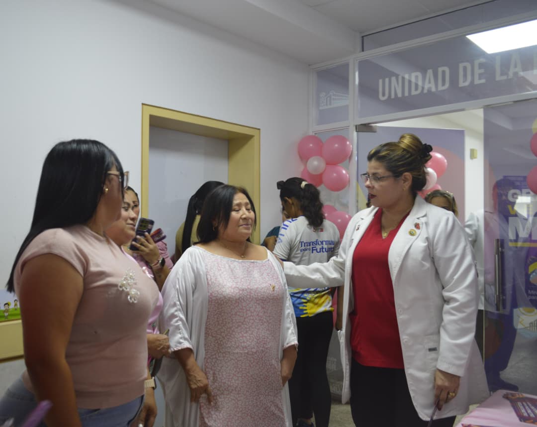 Inicia Mes Rosa con jornadas de atención a las mujeres en la Maternidad Dr. Armando Castillo Plaza